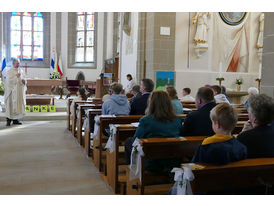 Dankgottesdienst der Kommunionkinder (Foto: Karl-Franz Thiede)